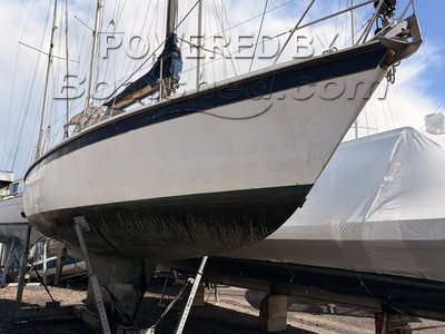 Westerly Conway center cockpit
