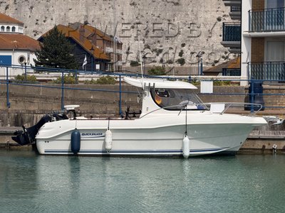 Quicksilver 640 Pilothouse 