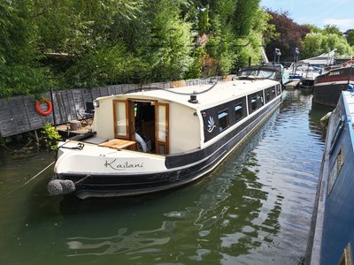 Wide Beam 65ft with London mooring 