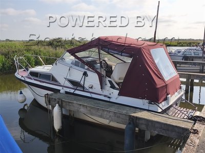 Fairline Holiday 