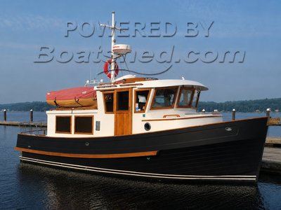 Sundowner Tug 30 Pocket Trawler