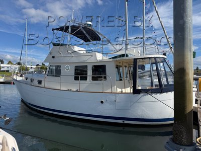 Willard 40 Trawler ~ Flybridge Sedan LRC
