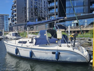 Hunter Legend 306 