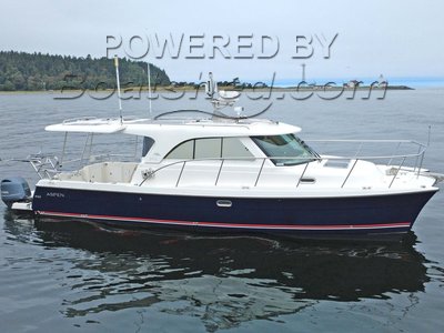Aspen C107 Expedition Hardtop & Extra Tankage