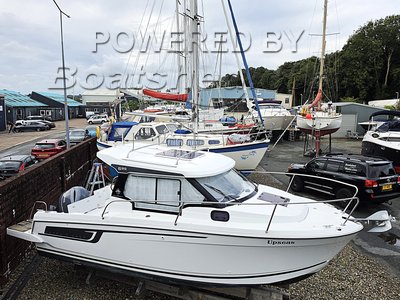 Jeanneau Merry Fisher 695 