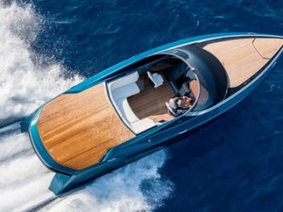 15 speed boats inspired by cars