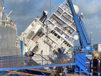 Dozens injured after high winds topple ship in Edinburgh dockyard