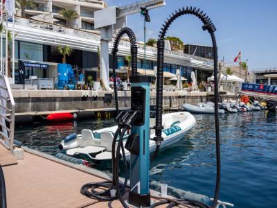 Yacht Club de Monaco installs Aqua superPower fast chargers