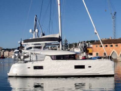 Lagoon 42 - For Sale in BVI