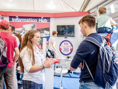 Expert advice from the RYA at Southampton International Boat Show