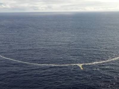 VIDEO: Epic Pacific Garbage Patch sweeper trials a success