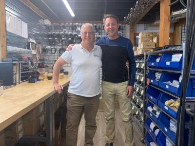 Dorset marine firm signs distribution deal with Lasdrop Shaft Seals