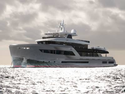 Hull and superstructure joined on Bering Yachts’ second B145