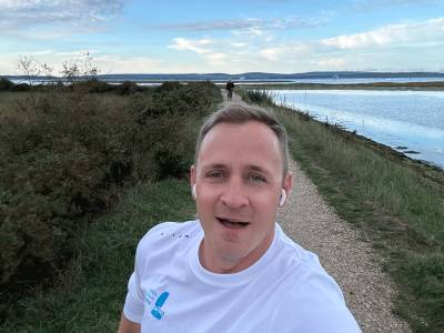 Ancasta broker takes on marathon challenge for the Ellen MacArthur Cancer Trust
