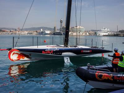 Alinghi Red Bull Racing christens second AC40