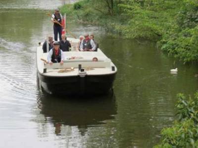 Would you like to skipper an electric launch on Constable’s beautiful River Stour?