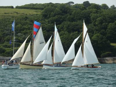 Wealth management firm sponsors classic regatta