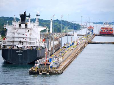 Drastic shipping restrictions hit drought-stricken Panama Canal