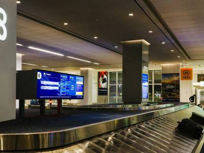 Holidaymakers warned never to pack these 5 items in checked luggage