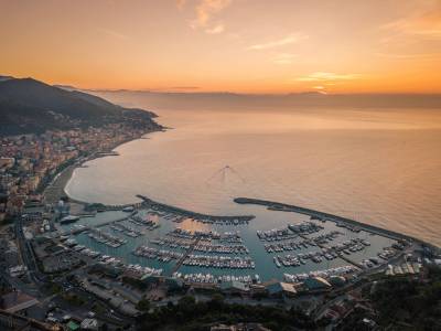 AZIMUT BENETTI GROUP FORMS AN ALLIANCE WITH D MARIN TO DEVELOP AN INTEGRATED NETWORK OF MARINAS