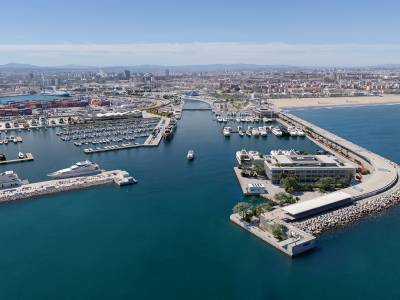 Marina Port Valencia redevelopment makes headway