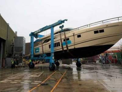 Fairline Yachts’ last Squadron 78 leaves factory