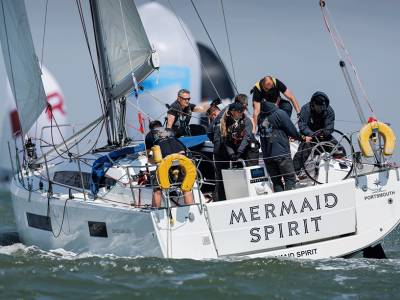 Isle of Wight Distillery partner with Prometheus Sailing and Sunsail UK to launch Mermaid Spirit Yacht