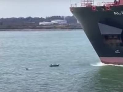 VIDEO: Dinghy driver’s brush with death after close encounter with shipping