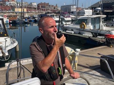 Introduction to Using a Marine VHF Radio