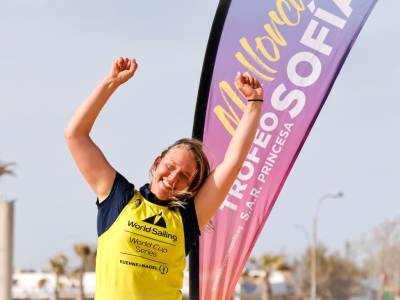 Australian Formula Kite winner claims overall trophy in Palma as Olympic rival falters