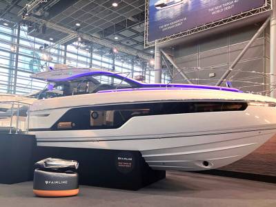 Fairline wows Boot Düsseldorf with duo of debuts