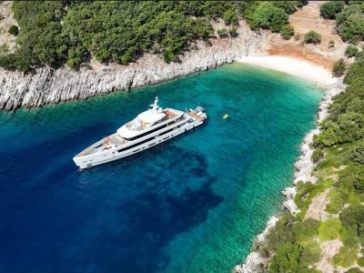 When marine tourism leaves more than a drop in the ocean