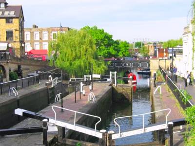 Canal & River Trust under fire for ‘cull’ of London boaters