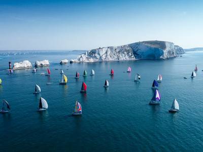 Entries for the 2023 Round the Island Race are open
