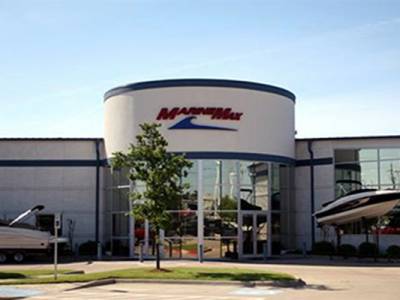 MarineMax expands floor plan facility by $200m