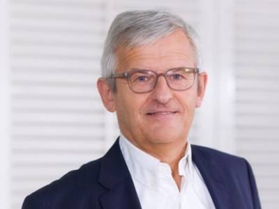 Groupe Beneteau CEO steps down