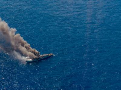 US Navy sinks Ex-USS Ingraham frigate during live-fire exercise off Hawaii