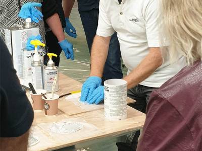 WEST SYSTEM Technical Team supports boat owners with ‘how to use epoxy’ demonstrations