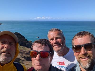 World first challenge almost starts in disaster with rowers “10 foot from death” as broken boat drifts into shipping lane