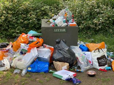 The Great British Spring Clean 2023 – Smart Bins Make Councils #LitterHeroes All Year Round