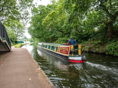 Green Flags for 565 miles of Britain’s waterways