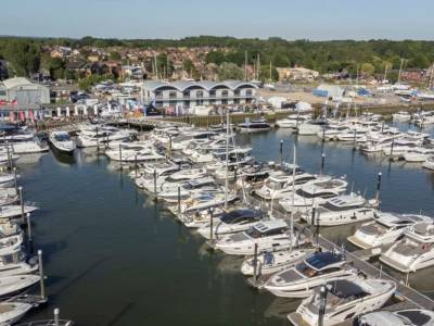 SWANWICK MARINA PULLS OUT ALL THE STOPS