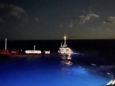 Billionaire’s superyacht sinks tanker in Bahamas