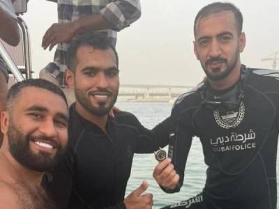 Video: Dubai police divers recover Rolex watch lost on yacht trip