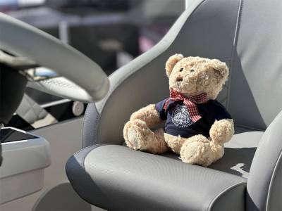 Sunseeker Celebrates The King Charles Coronation With Limited Edition “Arbie” Teddy Bear