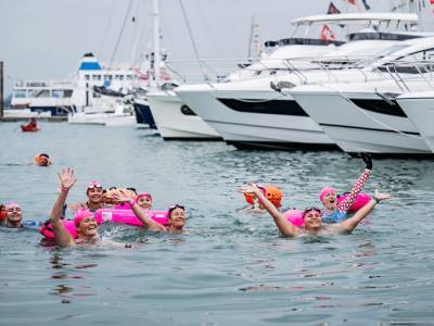 Charity Swim at the Southampton International Boat Show a huge success