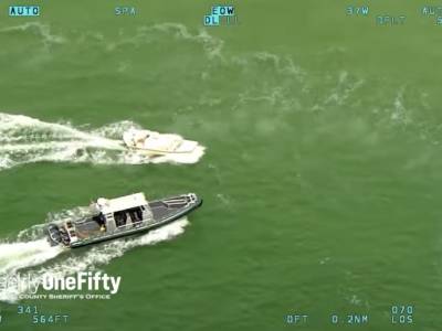 VIDEO: Runaway boat circles dangerously close to shore