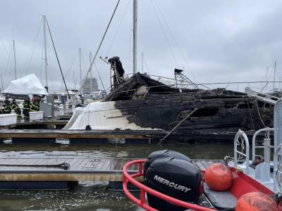 Video: Multiple boats destroyed after fire at Baltimore marina