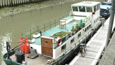 Featured boat: stunning West London houseboat