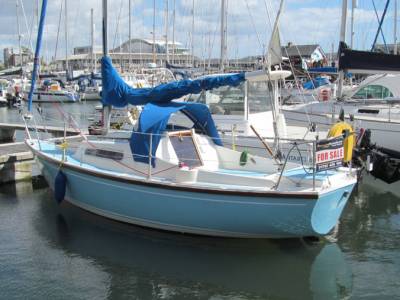 For Sale - an outstanding Hurley 22 